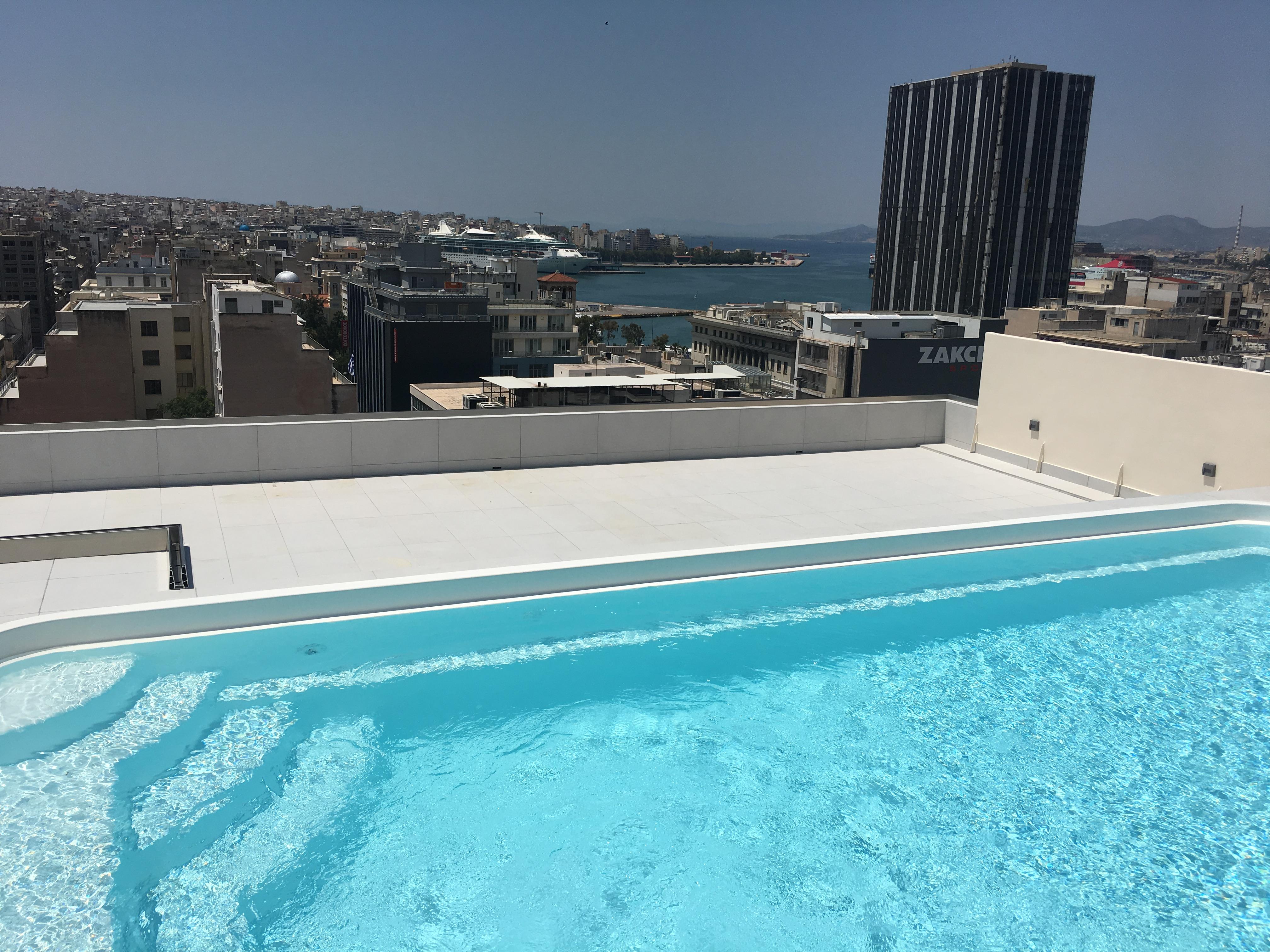 Piraeus Theoxenia Hotel Ngoại thất bức ảnh View from the rooftop pool